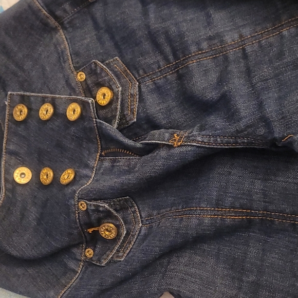 Jeans - Picture 2 of 4